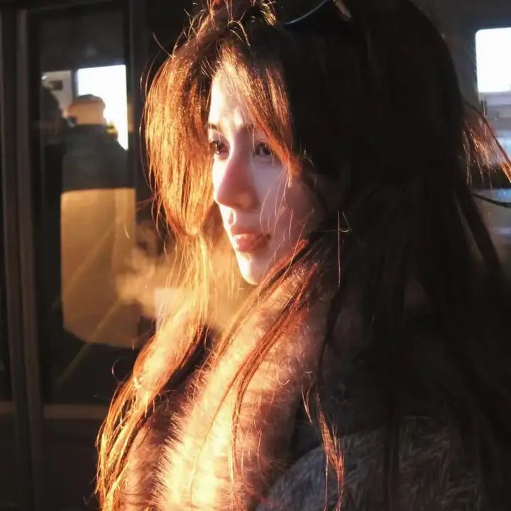 R-15欢迎来到女王大人的教室